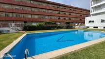Apartamento T3 na PRAIA, condominio fechado c/ piscina e amplo terraço