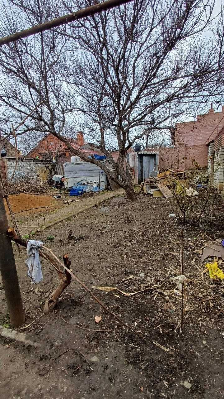 Продам пол дома ЮТЗ ПЕР. Полярный -  Молодогвардейская