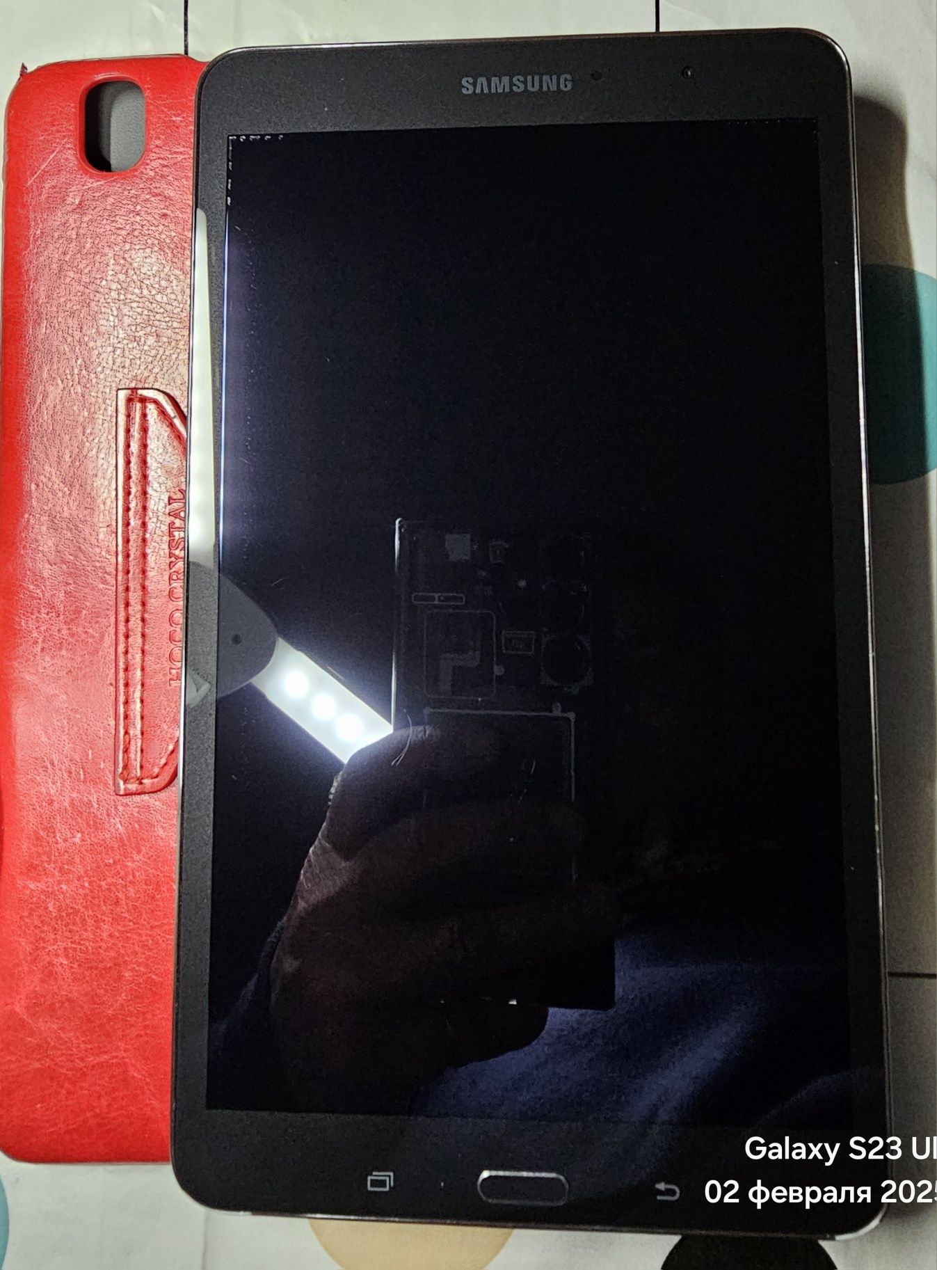 Планшет Samsung Galaxy Tab Pro 8.4 SM-T320