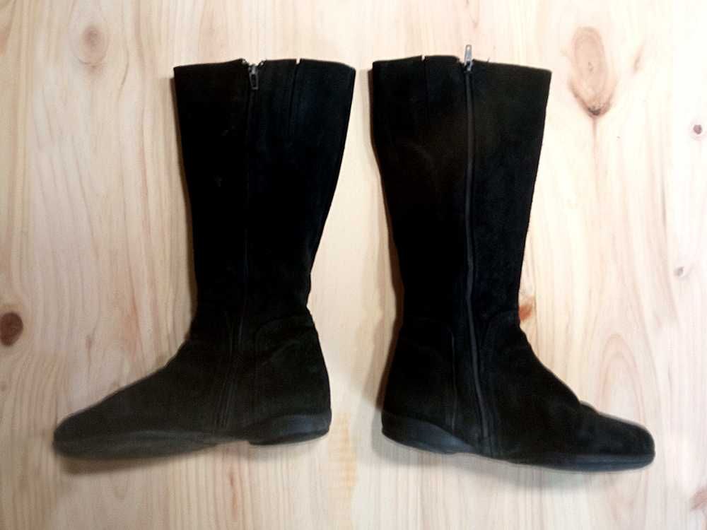 Botas De Cano Alto - Tamanho 38