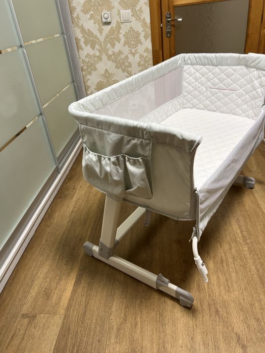 Ліжечко приставне