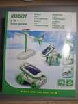 Robót 6 w 1 solar power