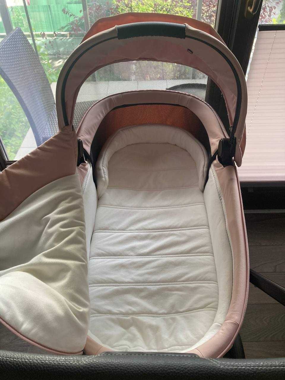 Wózek dziecięcy Cybex Priam – Matt Black / Pink +Siedzisko spacerowe