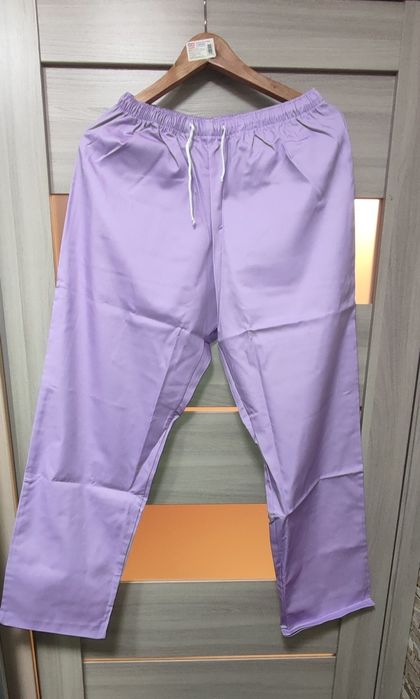 Новий медичний костюм