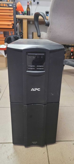 Apc smart ups 3000 smt 3000i