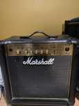 Wzmaczniacz Marshall MG15