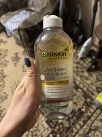 Нова ! Двофазна міцелярна вода з оліями Garnier Skin Naturals гарнієр