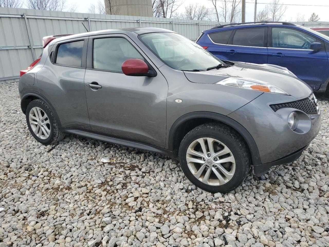 Nissan Juke S 2013