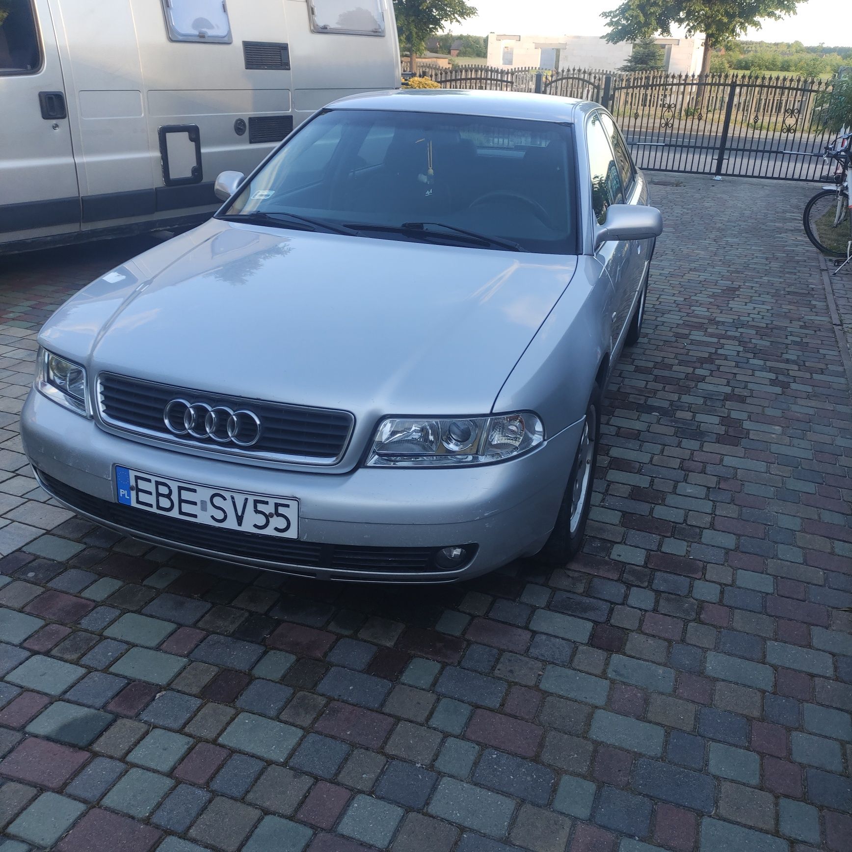 Sprzedam Audi a4