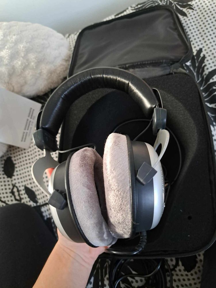 Sprzedam słuchawki beyerdynamic DT 880 Edition