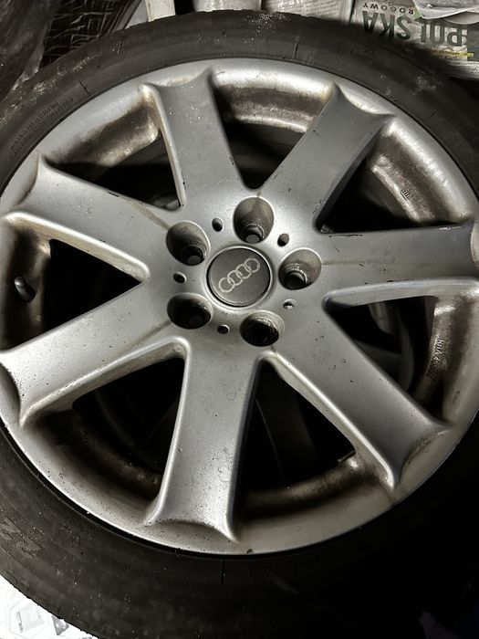 Opony zimowe na alufelgach 225/50R17