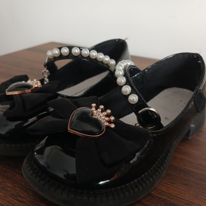 Дитяче    взуття