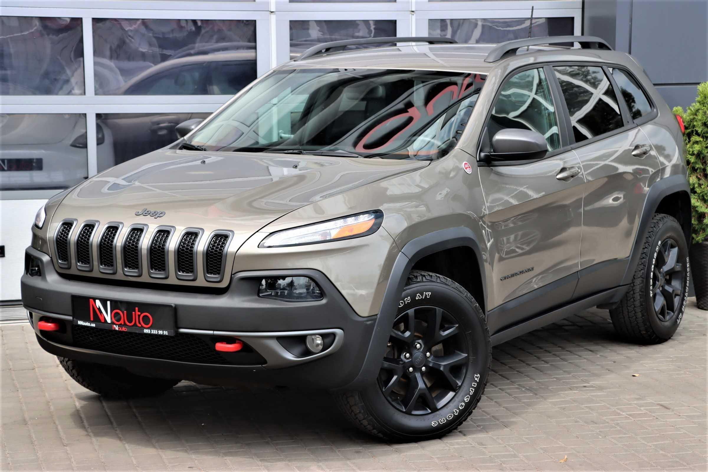 Jeep Cherokee Автомобиль