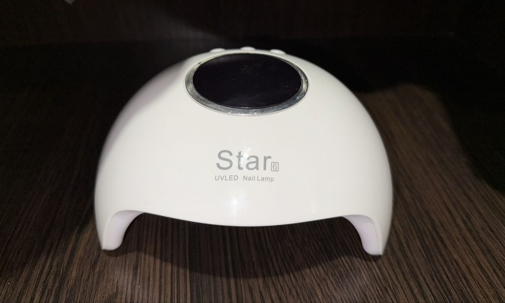 Лампа для манікюру