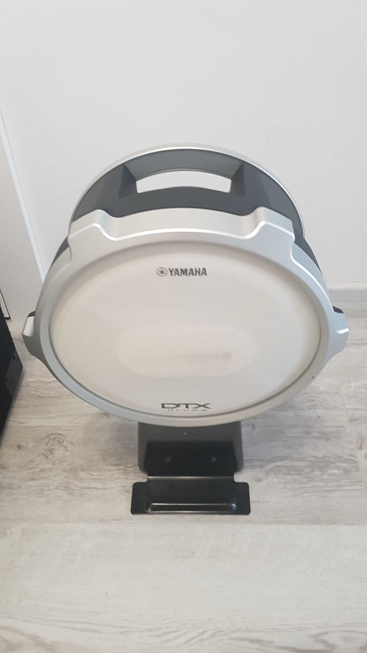 Yamaha KP100 DTX Kick Pad stopy perkusyjny