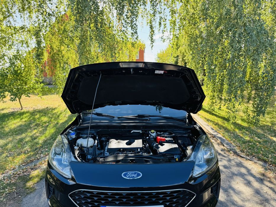Ford Kuga AWD Titanium