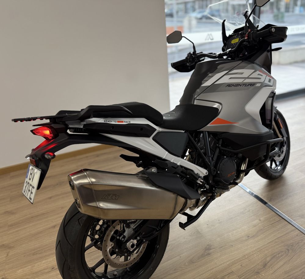 KTM 1290 Super Adventure de 2025