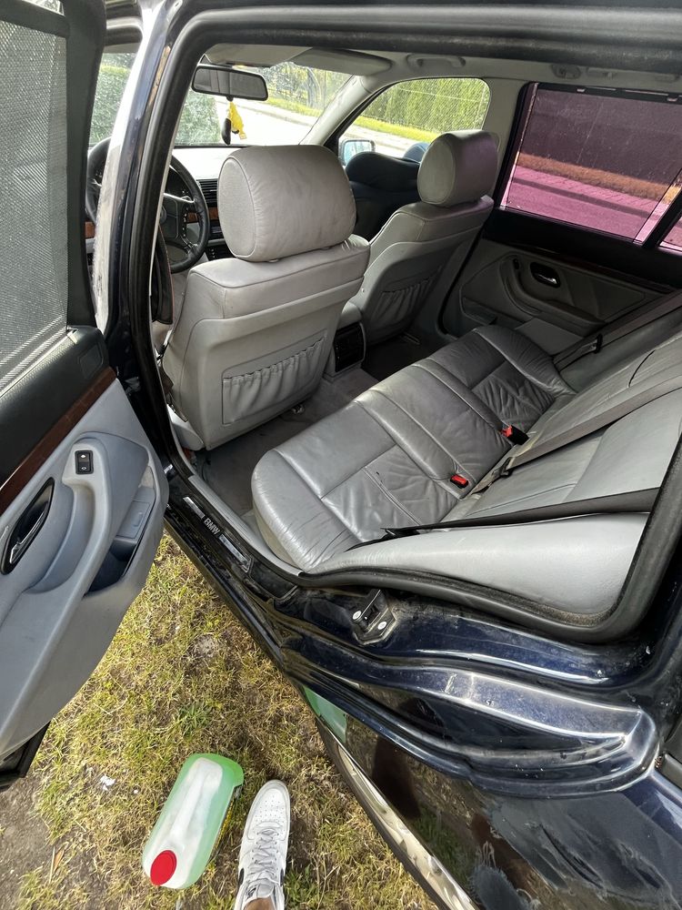 Sprzedam Bmw e39 530D