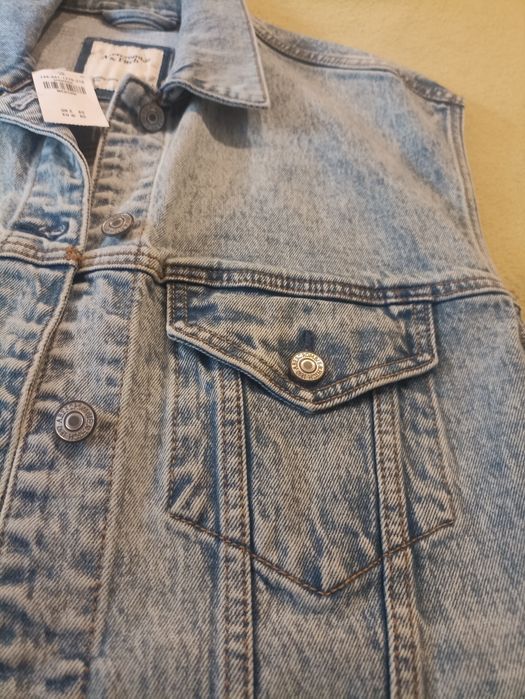 Dżinsowa kamizelka  Ambecrombie
