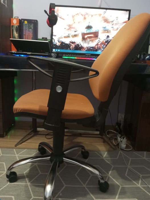 Krzesło obrotowe PROSZĘ PISAĆ NA OLX!!!