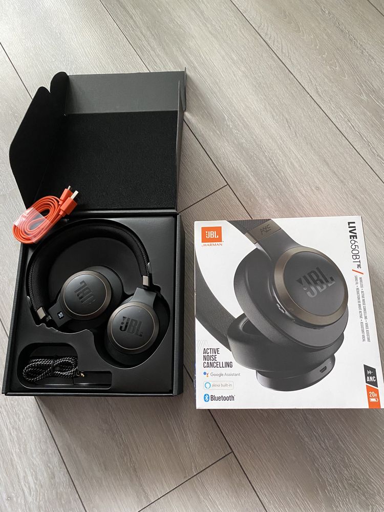 Nowe słuchawki live JBL 650btnc