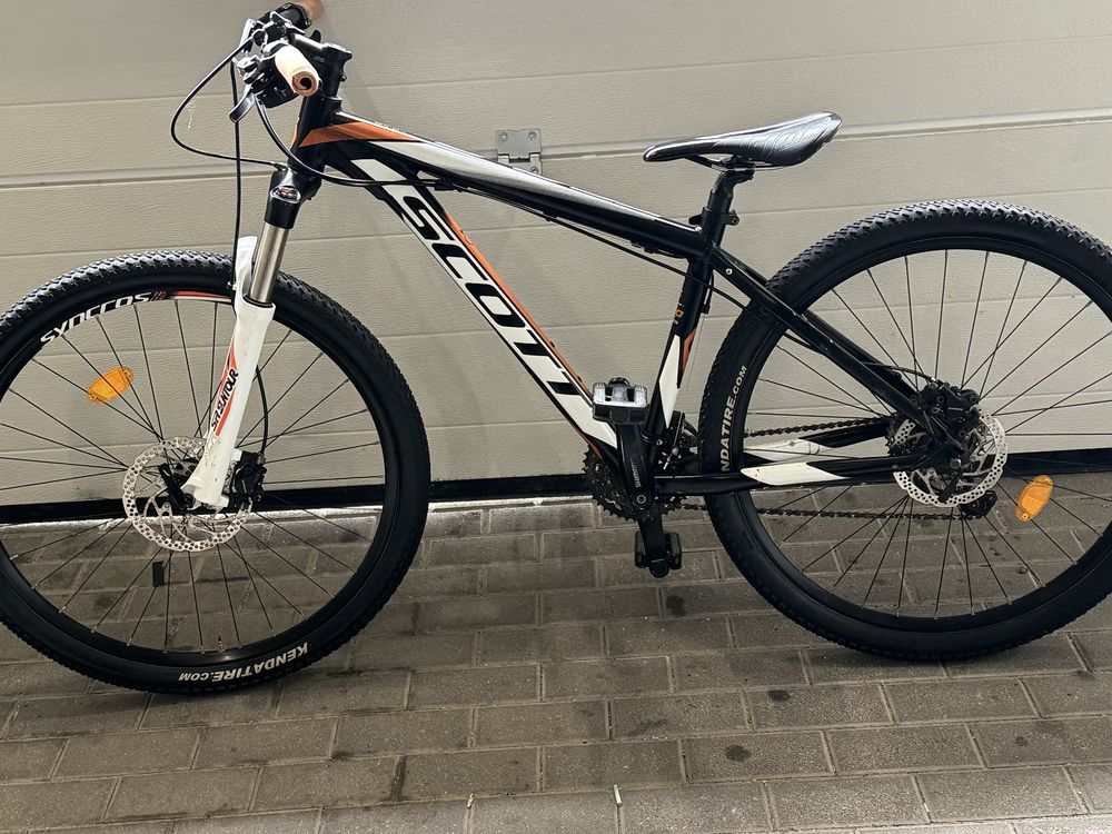 Scott Scale , kola 27.5 rama S