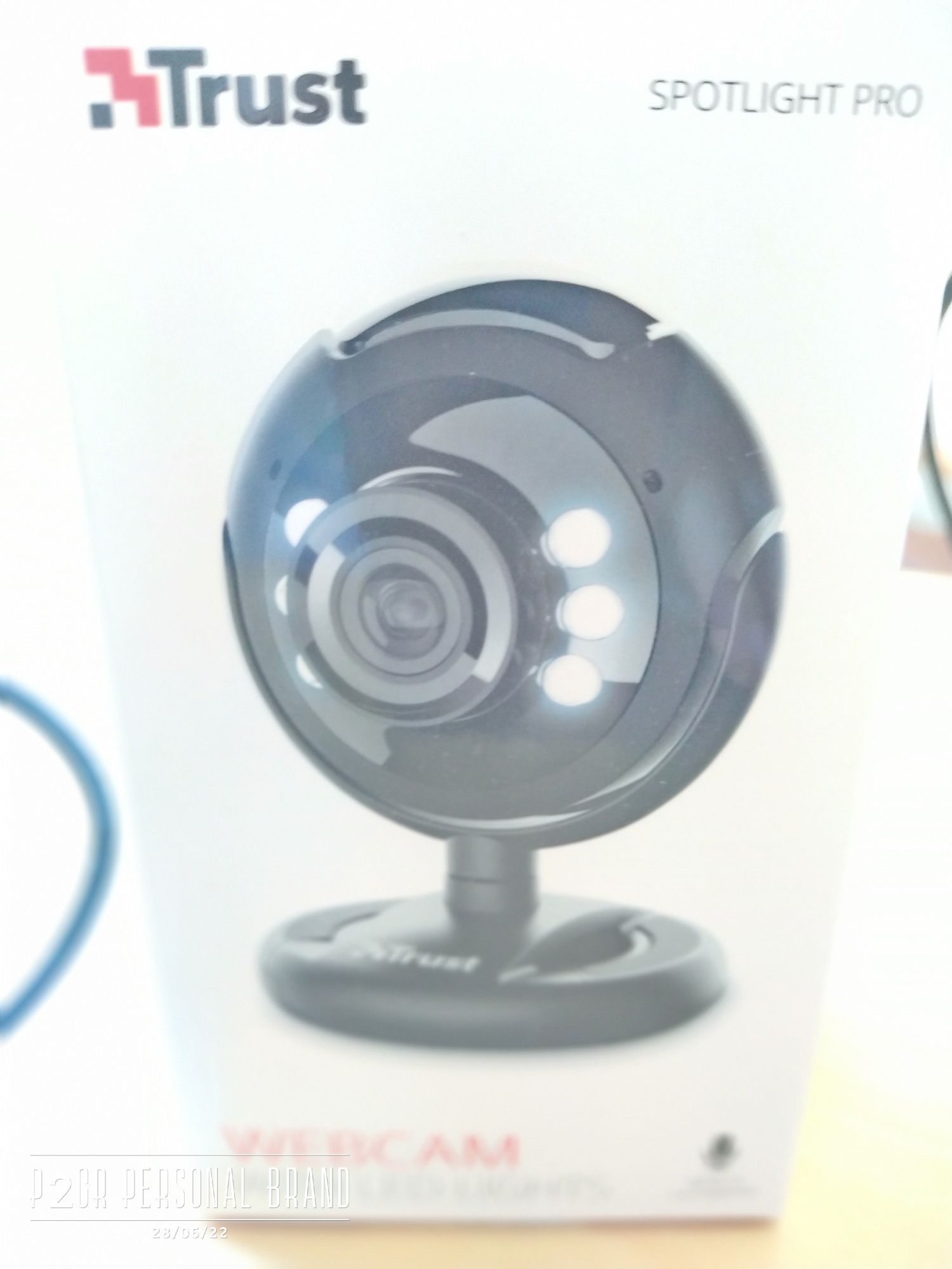 Webcam com spotlight  para computador da marca Trust.
