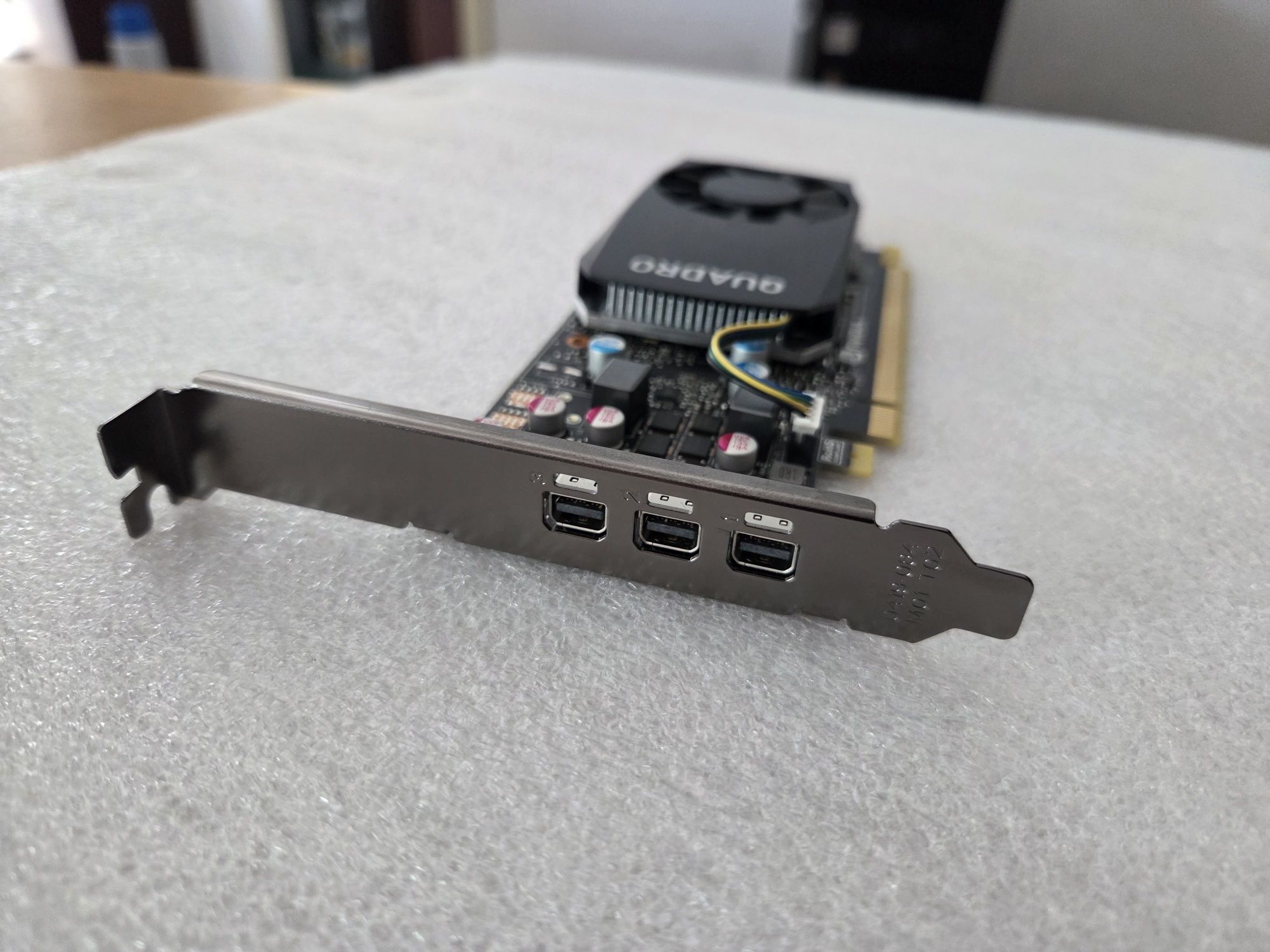 Відеокарта на 3 монітора Nvidia Quadro P400 2Gb GDDR5