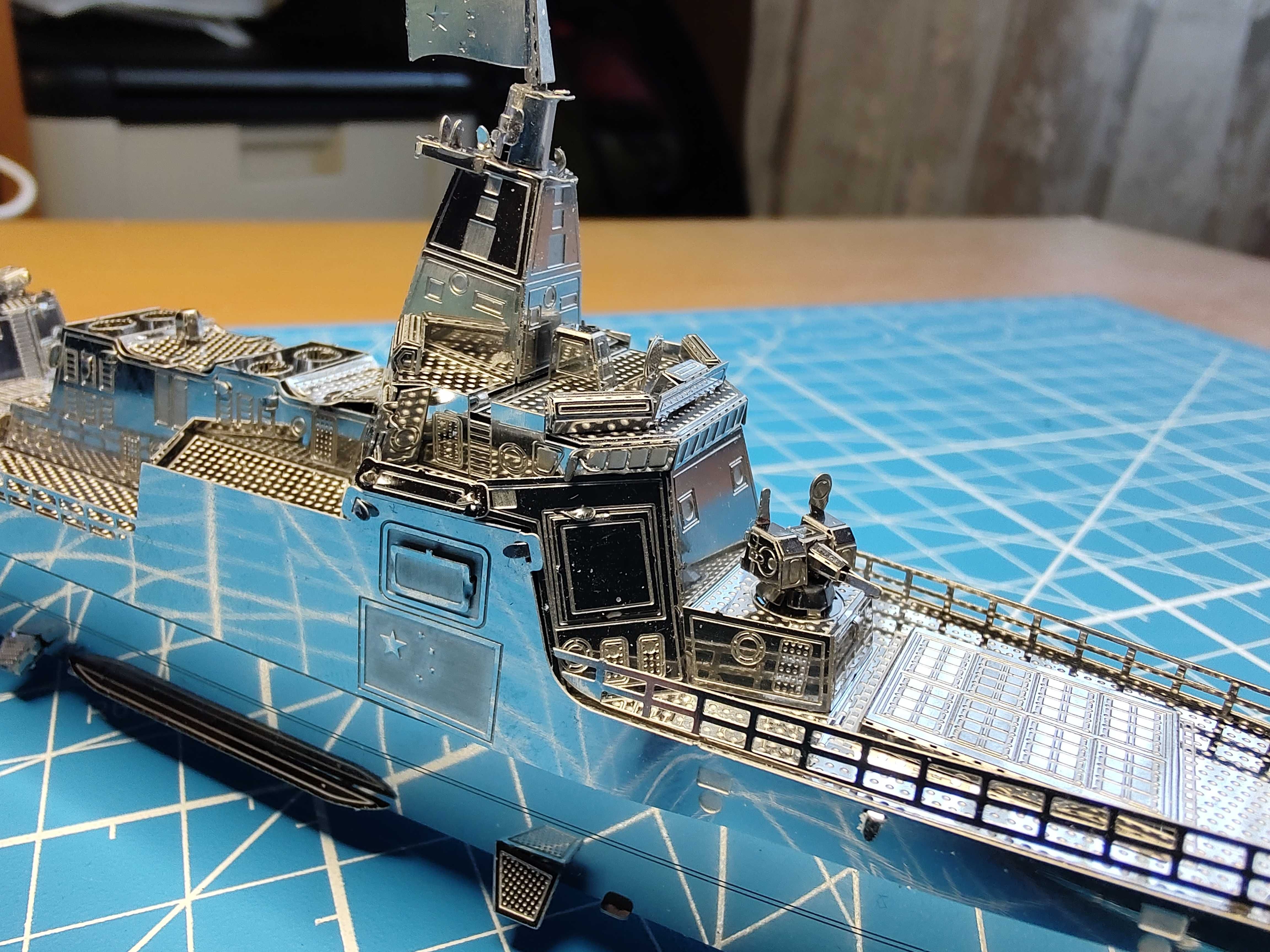Chiński Type 055 Renhai Metalowy model 3D gotowy 1:800
