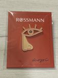 Pin rossmann przypinka twarz