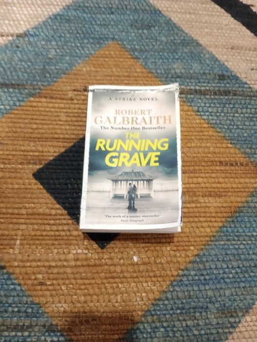 Running grave. Robert galbraith