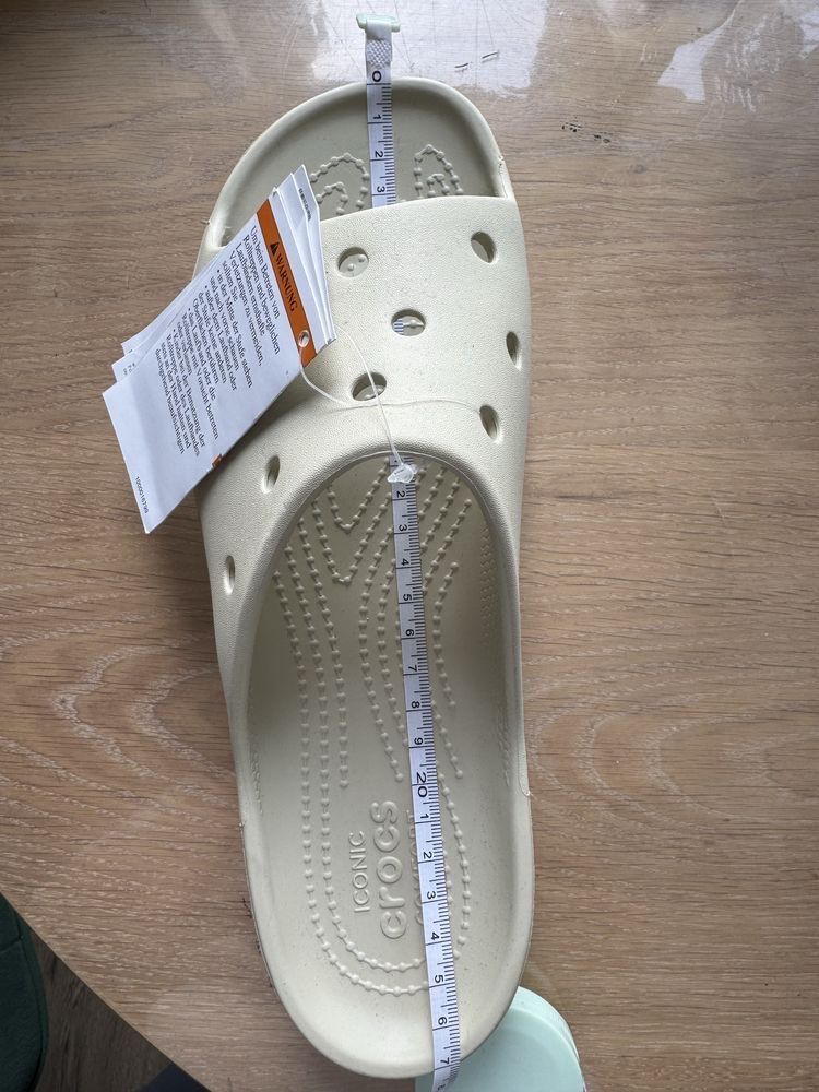 Crocs, нові, шльопанці