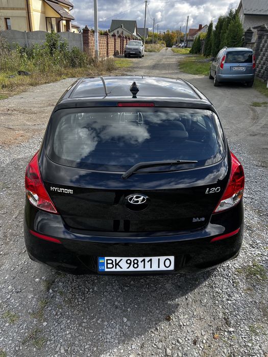 Hyundai i20 blue drive 1.4 mpi
