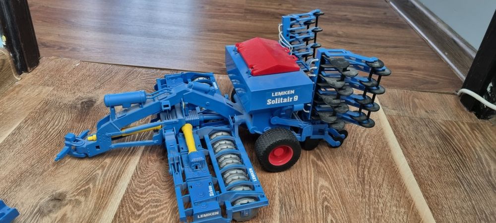 Siewnik Bruder lemken solitair 9