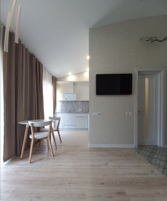 Продаётся 2 к. квартира с ремонтом в новострое.