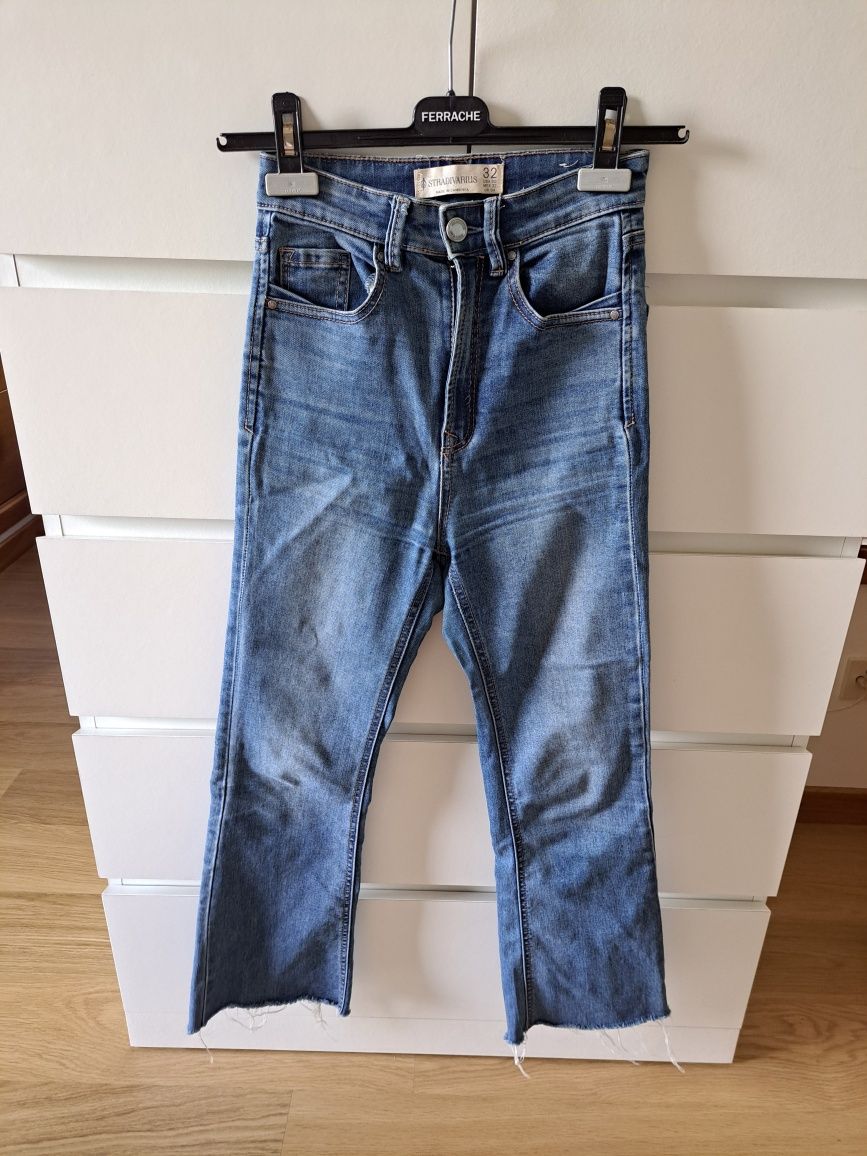 Calças de ganga stradivarius 32