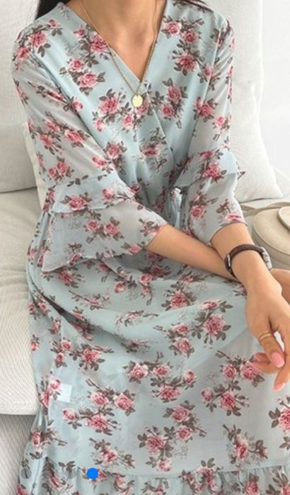 Продам платье миди