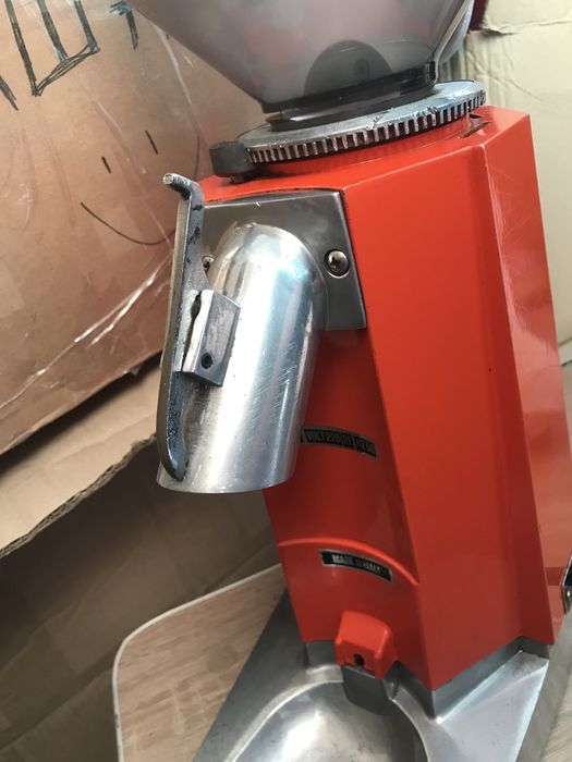 Професиональная Кофемолка fiorenzato mestre з носиком