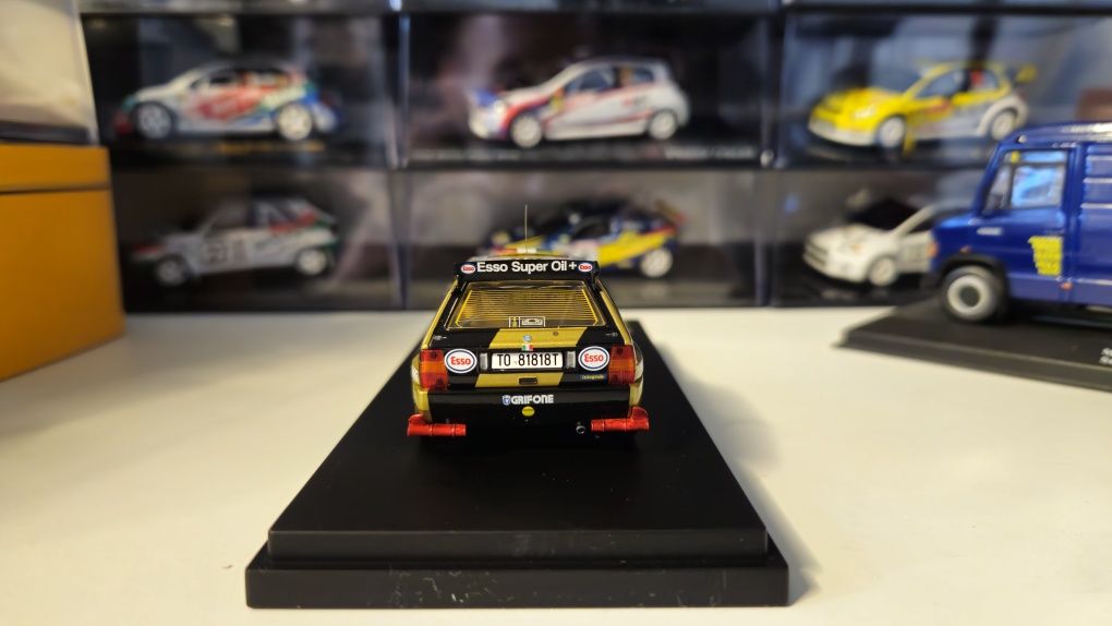 1:43 Lancia Delta HF Integrale "ESSO" - HPI Racing 8062