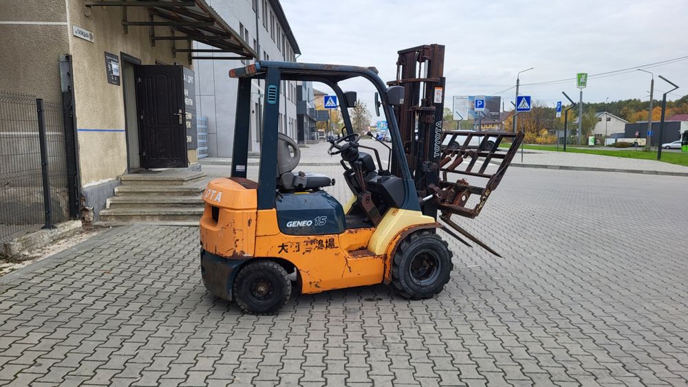 Навантажувач Toyota GENEO 15 (7FD15)