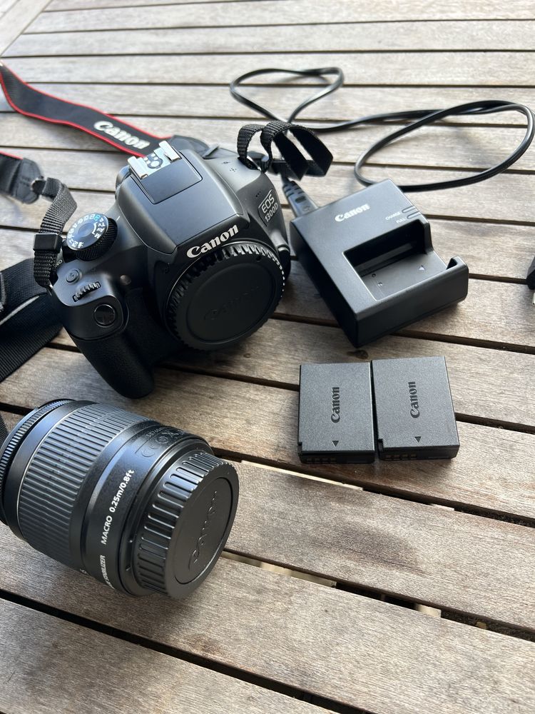 Canon EOS 1300D