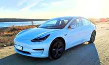 Tesla Model 3 Standard Range Plus RWD