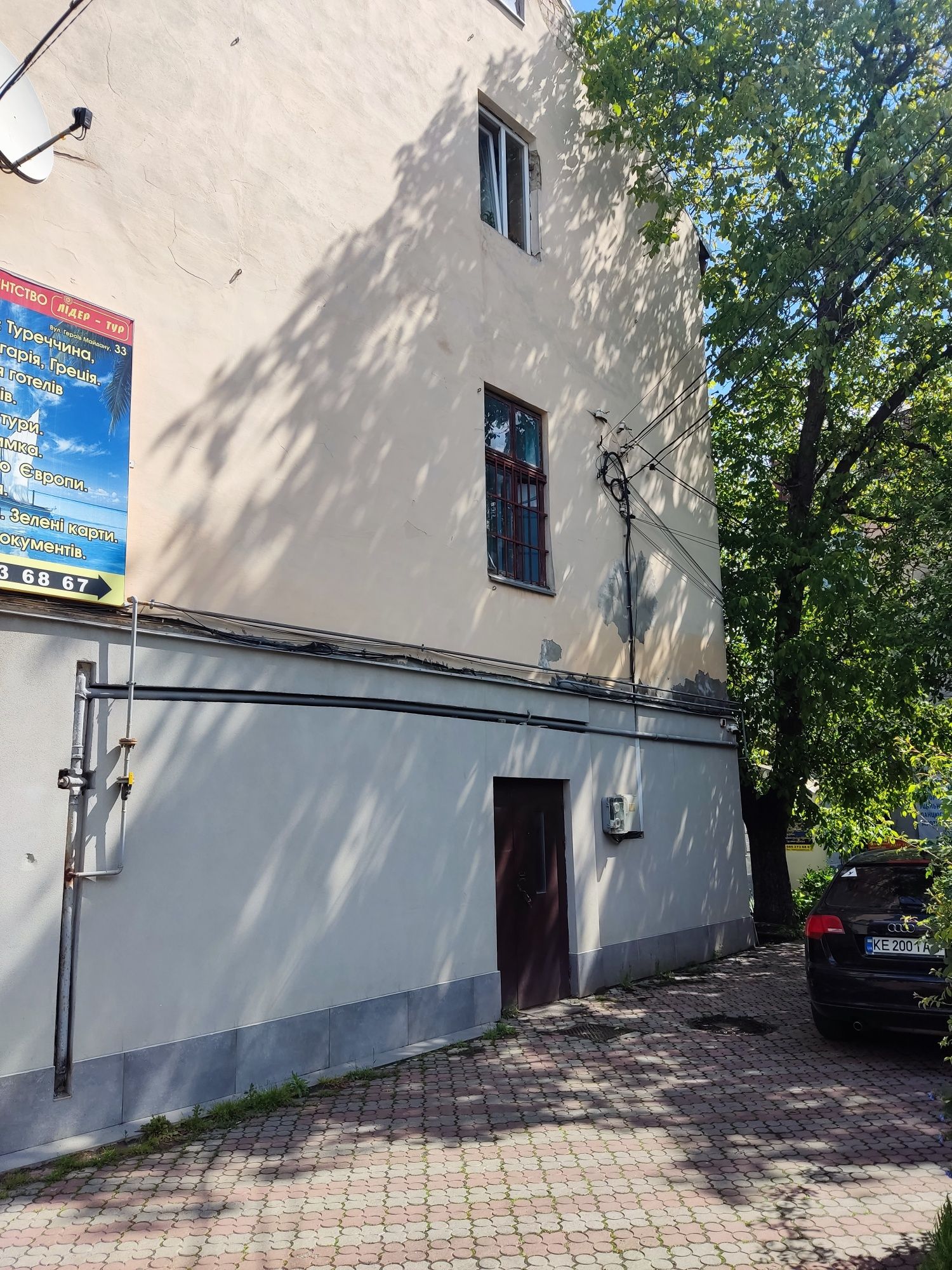 Гарна локація приміщення вільного призначення в оренду