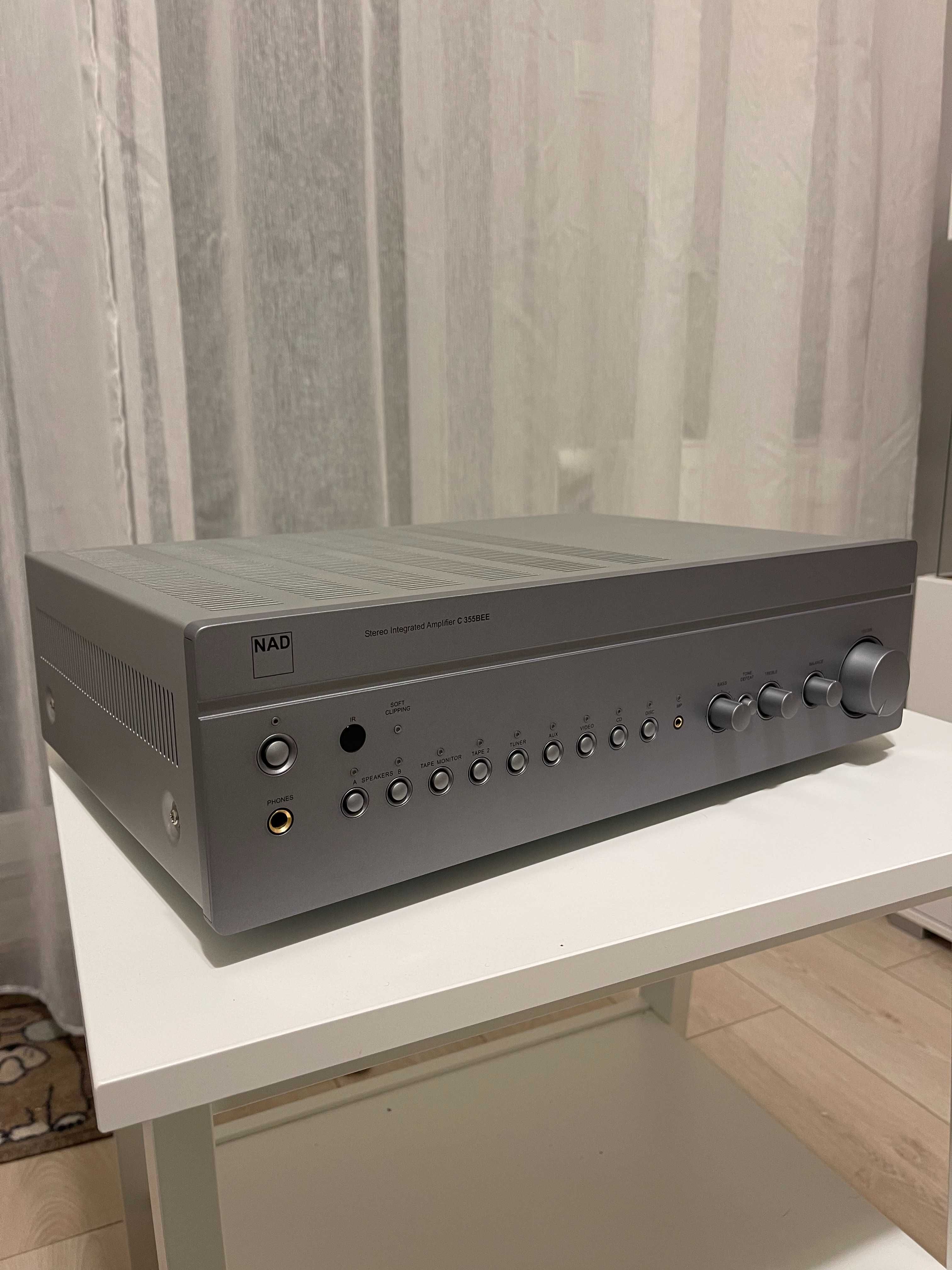 NAD C 355 BEE Wzmacniacz