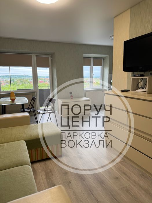 Сучасної квартири подобово, неподалік центру міста