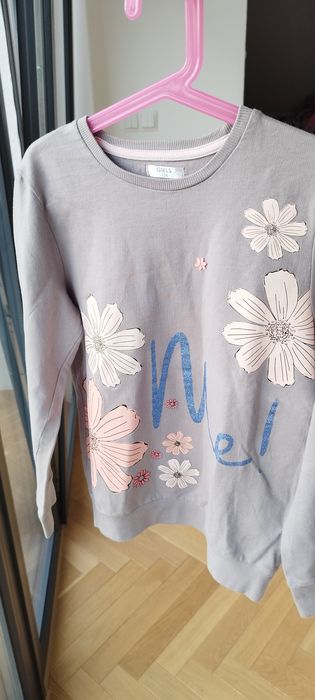 Cienka szara bluza dresowa w kwiaty morelowe 134