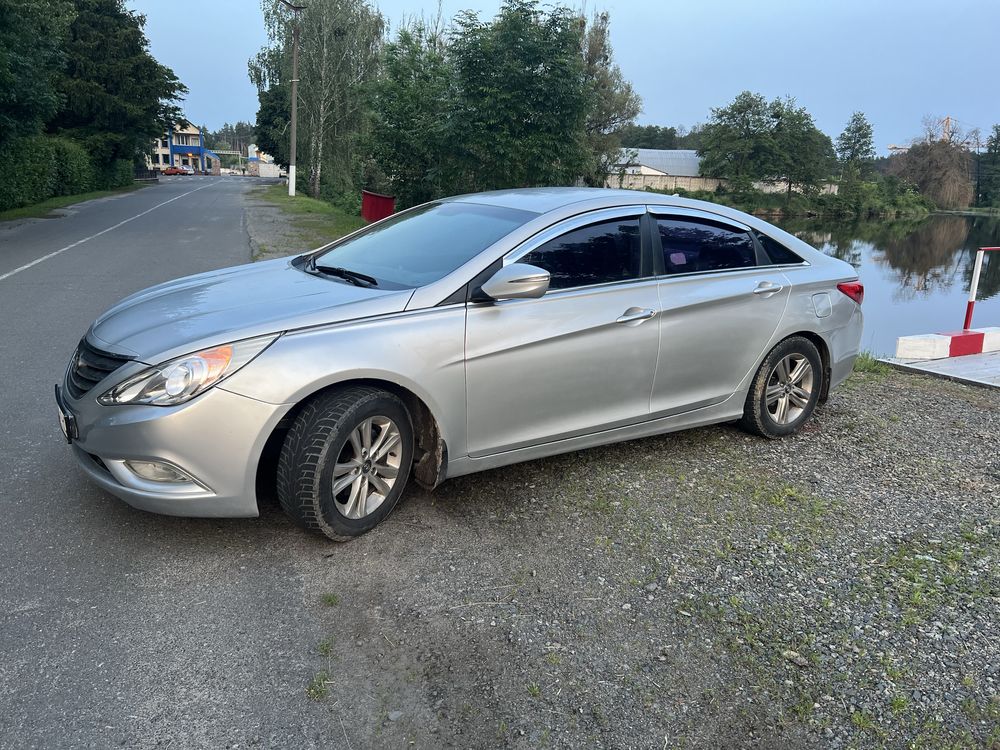 Продам Hyundai Sonata 2014 р 2.0 газ