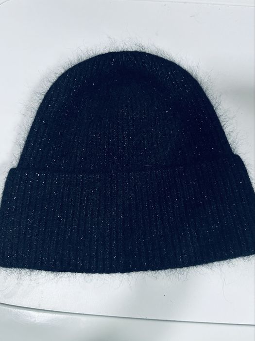 Шапка зимова жіноча