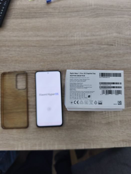 Redmi note 11 pro + 5G 8 GB ram 256 GB hdd