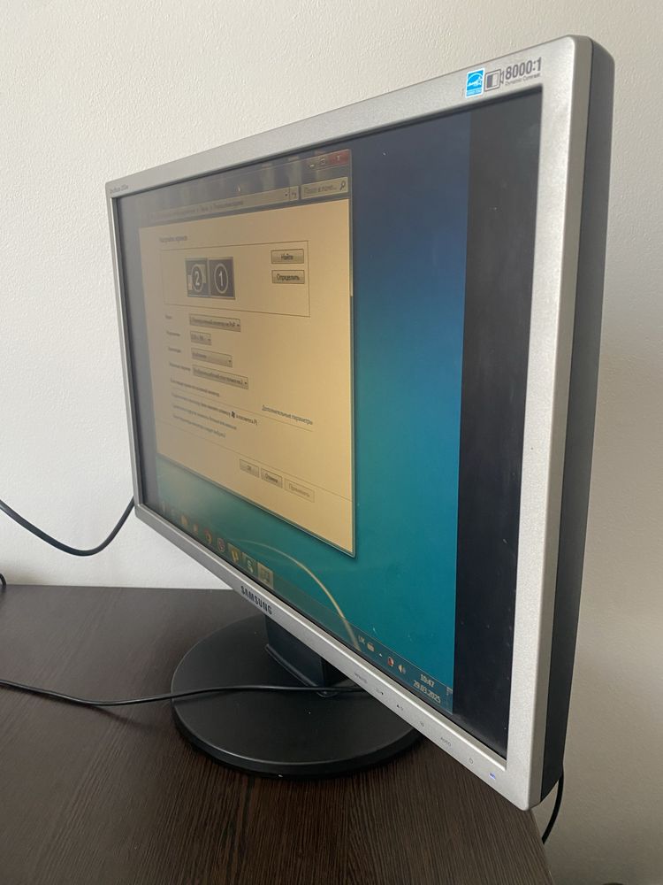 Монітор 22" Samsung 2243NW